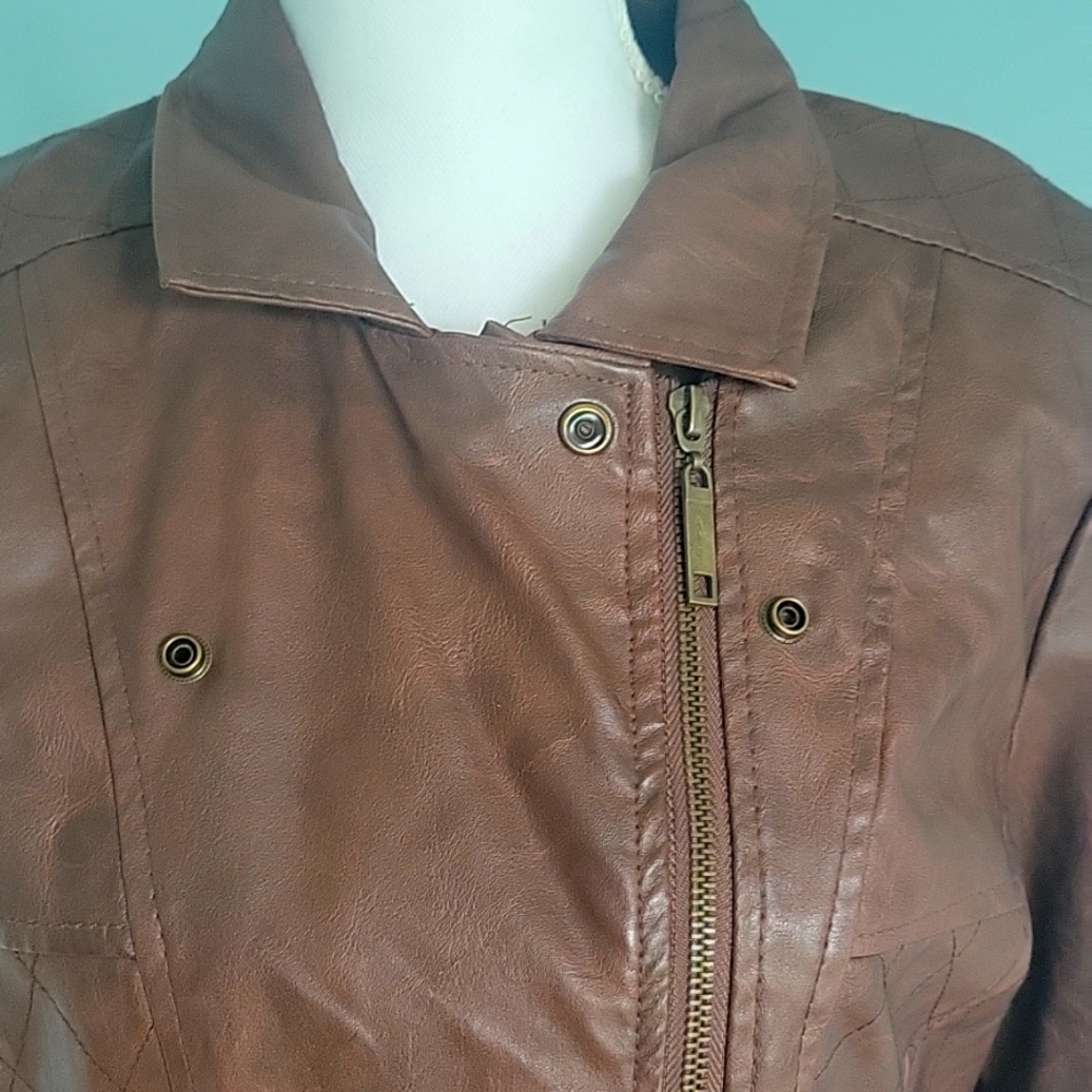 Jacket - Picture 2 of 13